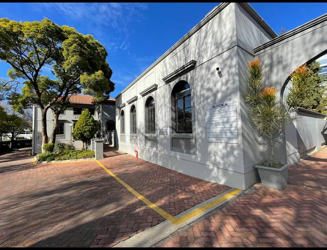 189M² OFFICE TO LET IN SANDTON CENTRAL